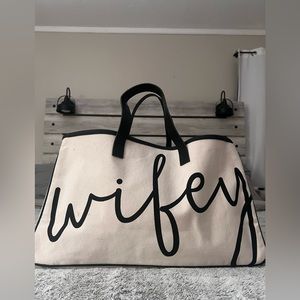 Wifey canvas Tote♥️♥️🥰
